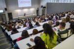 France : les immigrés sont de plus en plus diplômés et viennent principalement d’Afrique
