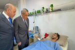 Chute d’un bus dans l’Oued El Harrach : le Premier ministre au chevet des blessés à l’hôpital Salim Zemirli