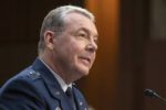 États-Unis : le chef du renseignement militaire renvoyé après un rapport sur les frappes en Iran