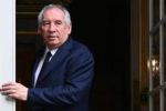 François Bayrou chute sur le vote de confiance, une première dans l’histoire de la Ve République