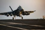 Deux appareils de l’armée américaine s’abîment en mer de Chine, alors que Donald Trump entame sa tournée en Asie